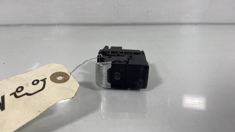 Poignee electrique frein a main AUDI A4 3 PHASE 2 Diesel - 1