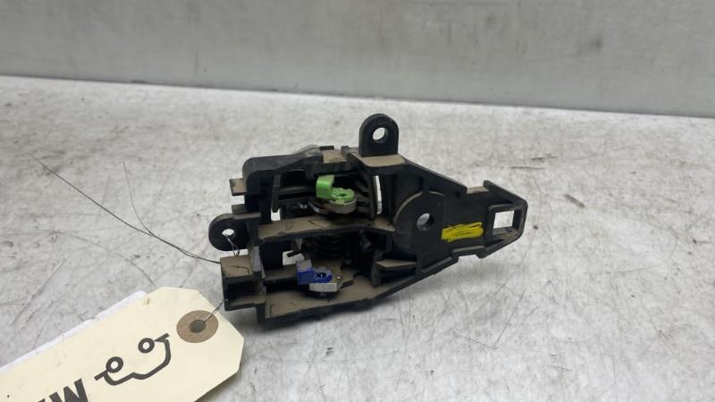 Maniglia interna anteriore destra MITSUBISHI L 200 3 Diésel - 1