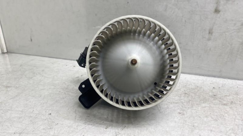Ventola abitacolo VOLKSWAGEN POLO 6 PHASE 1 Gasolina - 1
