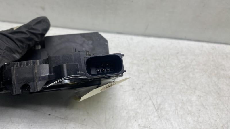 Serrure arriere droit OPEL CORSA E Essence - 1