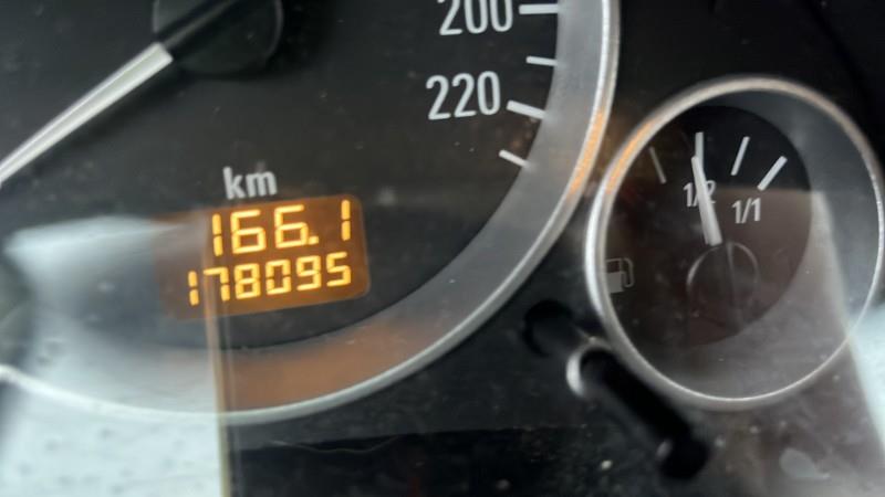 Boite de vitesses OPEL CORSA C PHASE 2 Essence - 1