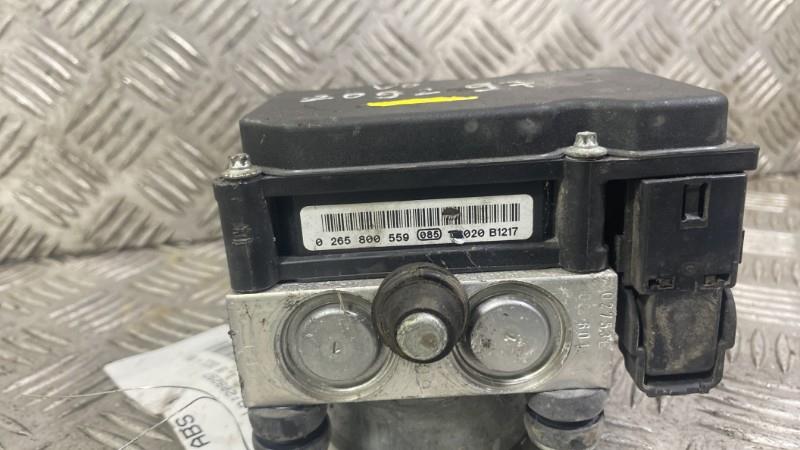 Bloc ABS (freins anti-blocage) RENAULT CLIO 3 PHASE 2 Diesel - 1