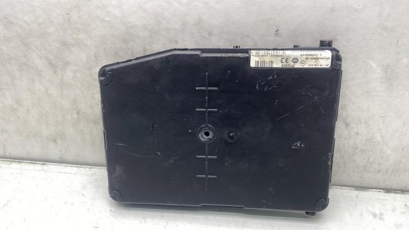 Boitier UCH RENAULT MEGANE 2 PHASE 1 Diesel - 1