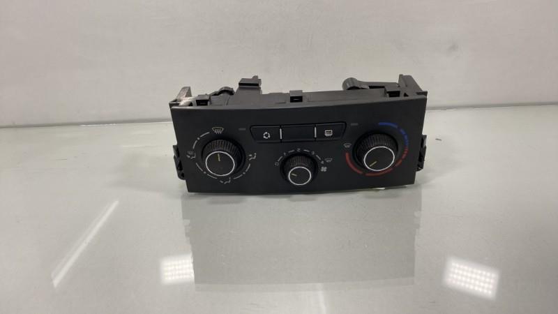 Commande chauffage PEUGEOT 207 PHASE 1 Diesel - 1