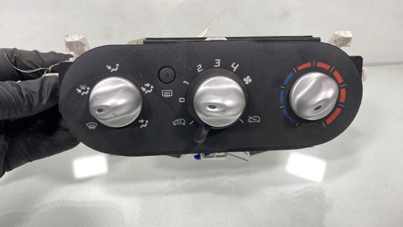 Commande chauffage RENAULT TWINGO 2 PHASE 1 Essence - 1