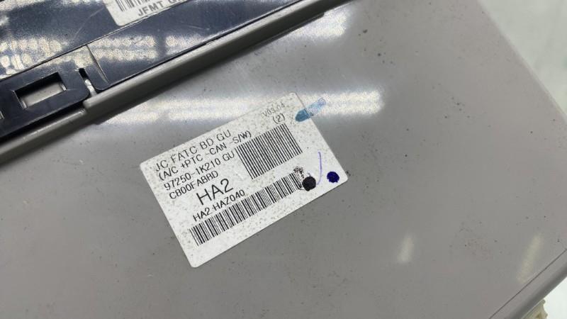 Commande chauffage HYUNDAI IX 20 PHASE 2 Diesel - 1