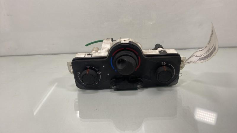 Commande chauffage RENAULT MODUS PHASE 1 Diesel - 1