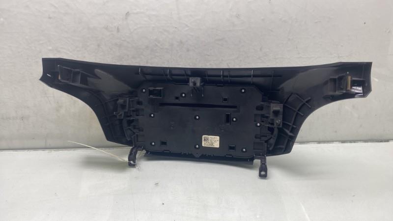 Bouton de warning PEUGEOT 308 2 PHASE 1 Diesel - 1