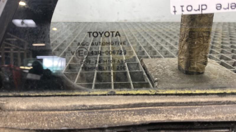 Ventanilla triangular trasera derecha (puerta) TOYOTA AVENSIS 3 PHASE 2 BREAK Diésel - 1