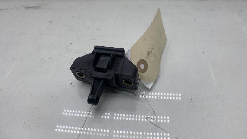 Serrure de coffre RENAULT CLIO 2 PHASE 1 Diesel - 1