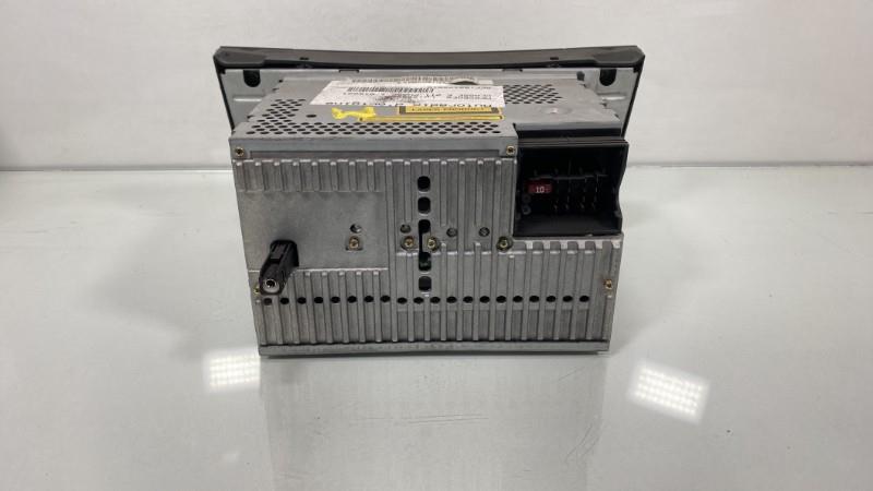 Autoradio originale MERCEDES CLASSE E 211 PHASE 1 Diésel - 1