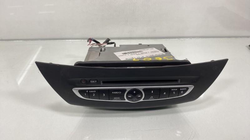 Autoradio originale RENAULT LAGUNA 3 PHASE 1 BREAK Diésel - 1