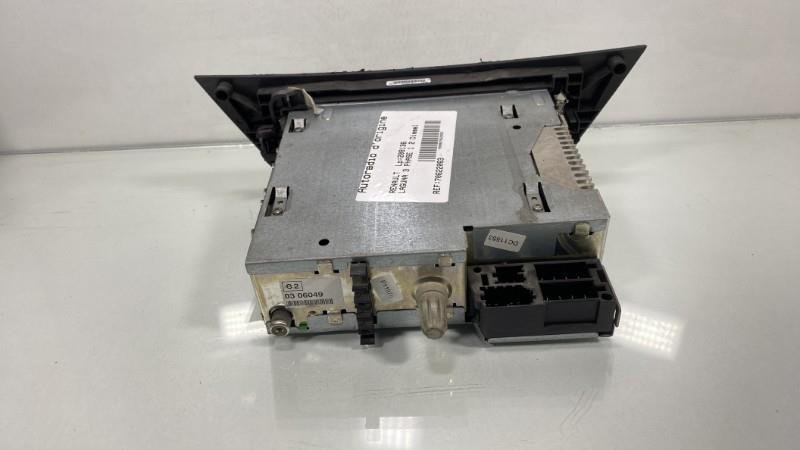 Autoradio originale RENAULT LAGUNA 3 PHASE 1 Diésel - 1