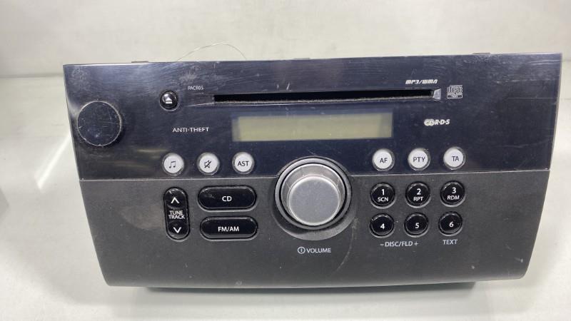 Autoradio originale SUZUKI SWIFT 3 Gasolina - 1