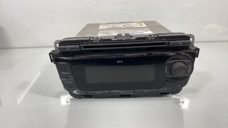Autoradio originale SEAT IBIZA 4 PHASE 1 COUPE Diésel - 1