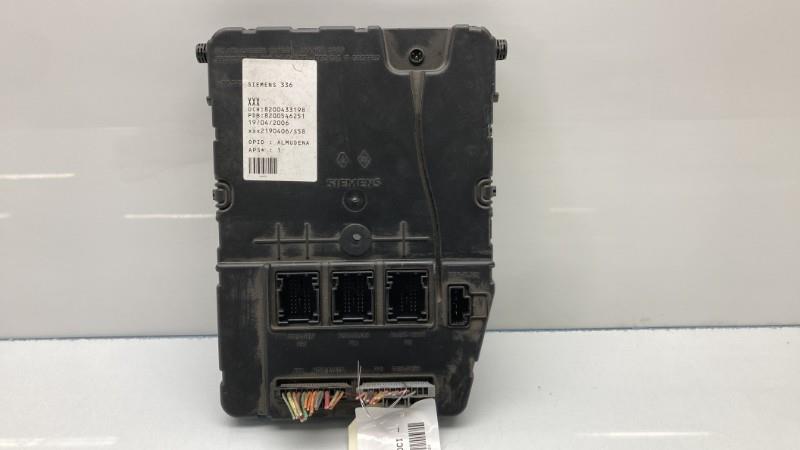 Boitier UCH RENAULT MEGANE 2 PHASE 2 Diesel - 1