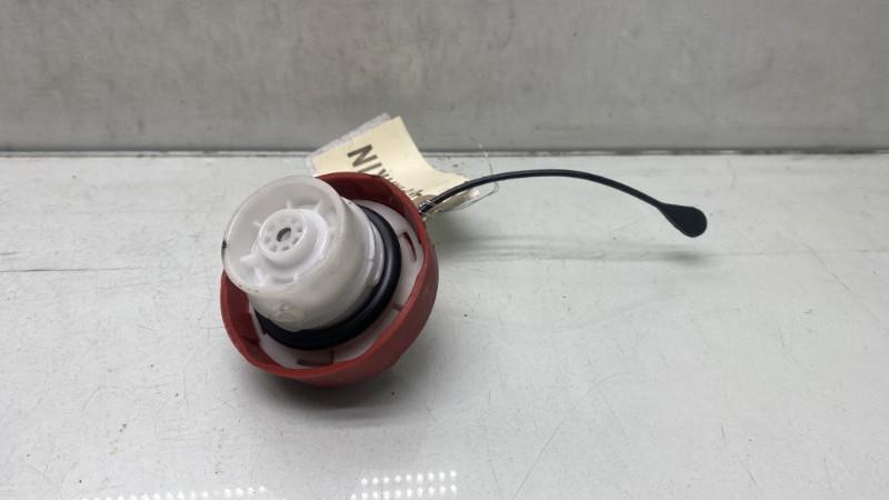 Bouchon de carburant MERCEDES CLASSE M 164 PHASE 1 Diesel - 1