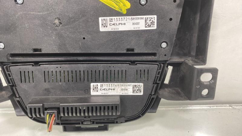 Commande chauffage OPEL ASTRA J PHASE 1 Diesel - 1