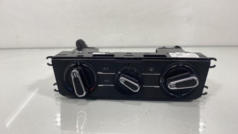 Commande chauffage VOLKSWAGEN POLO 6 PHASE 1 Essence - 1