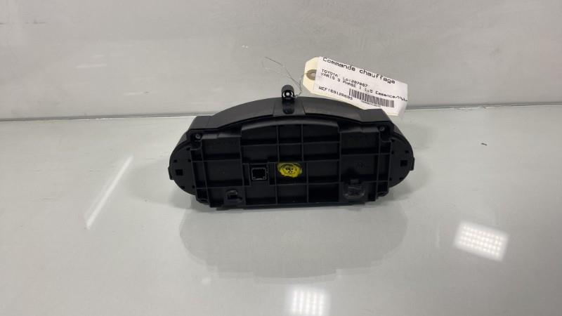 Commande chauffage TOYOTA YARIS 3 PHASE 1 Essence/Hybride - 1