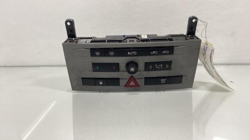 Commande chauffage PEUGEOT 407 PHASE 1 BREAK Diesel - 1