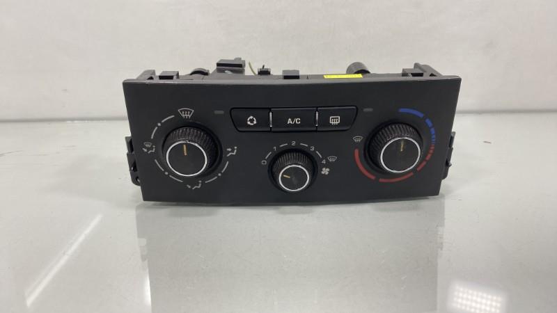 Commande chauffage PEUGEOT 207 PHASE 1 BREAK Diesel - 1