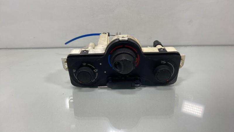 Commande chauffage RENAULT CLIO 3 PHASE 1 Diesel - 1