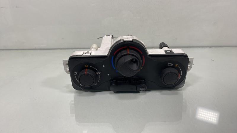 Commande chauffage RENAULT CLIO 3 PHASE 2 Essence - 1