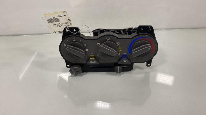 Commande chauffage HYUNDAI ACCENT 2 Diesel - 1
