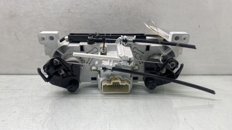 Commande chauffage DACIA SANDERO 2 PHASE 1 Diesel - 1