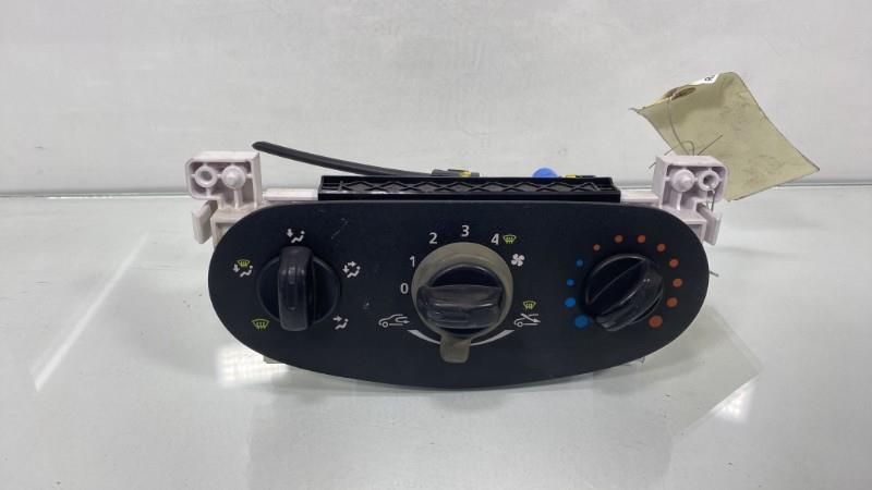 Commande chauffage DACIA SANDERO 1  - 1
