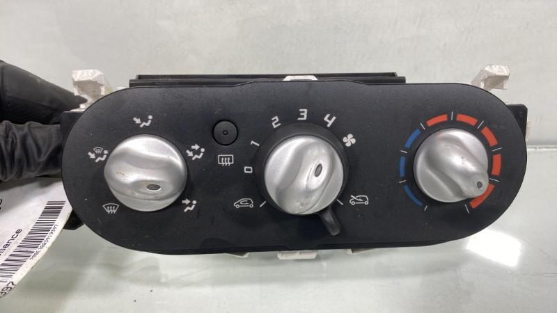 Commande chauffage RENAULT TWINGO 2 PHASE 1 Essence - 1