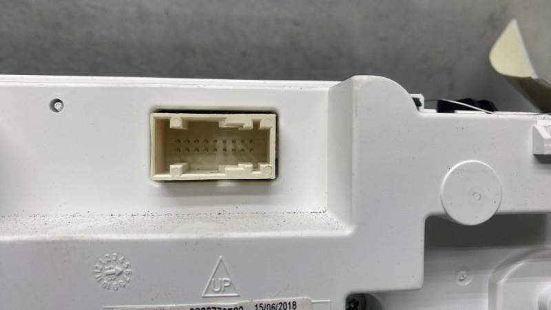 Compteur PEUGEOT 308 2 PHASE 2 Essence - 1