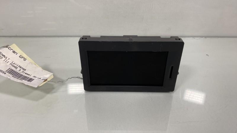 Ecran GPS RENAULT CLIO 3 PHASE 2 Diesel - 1