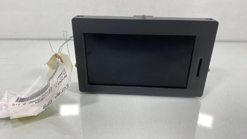 Ecran GPS RENAULT CLIO 3 PHASE 2 BREAK Diesel - 1