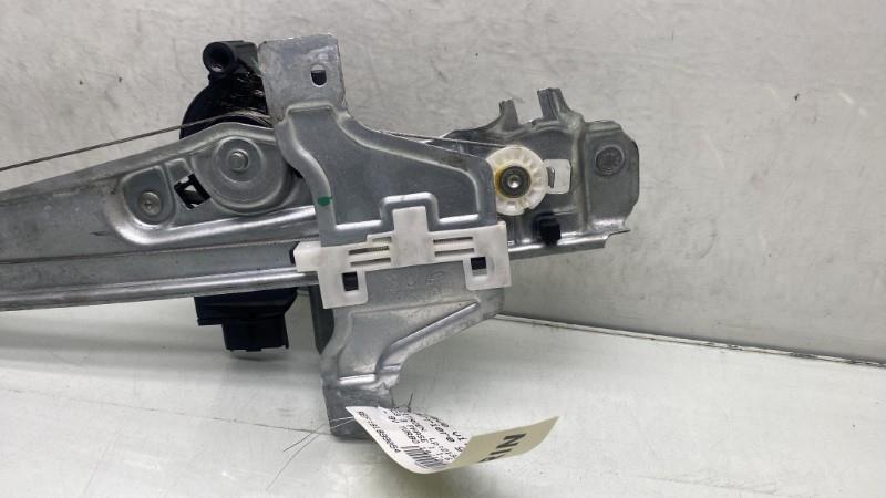 Alzacristalli elettrico posteriore sinistro CITROEN C3 3 PHASE 1 Diésel - 1