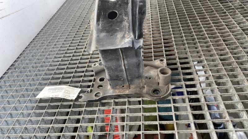 Traversa rinforzo paraurti anteriore VOLKSWAGEN PASSAT 5 CC COUPE Diésel - 1