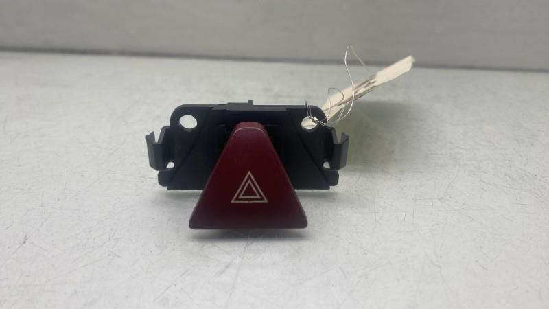 Bouton de warning PEUGEOT 307 PHASE 2 CABRIOLET Diesel - 1