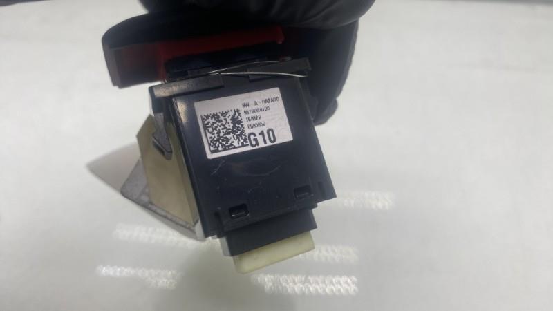 Bouton de warning KIA PICANTO 3 PHASE 1 Essence - 1