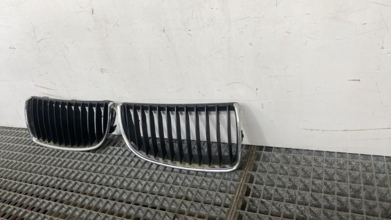 Calandre BMW SERIE 3 E91 TOURING PHASE 1 BREAK Diesel - 1