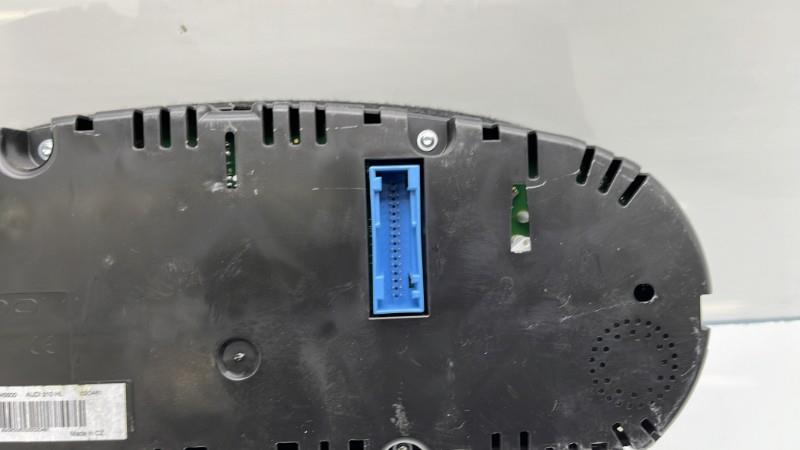 Compteur AUDI A1 1 PHASE 1 Essence - 1