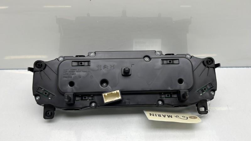 Compteur PEUGEOT 2008 2 Essence - 1