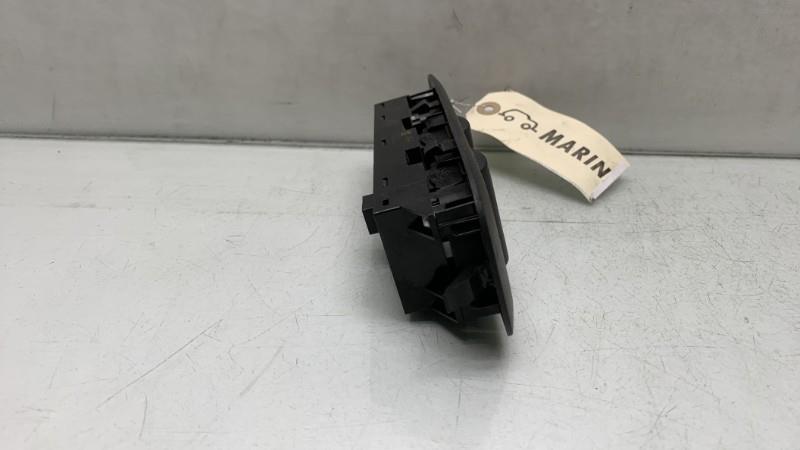 Interruttore lavacristalli anteriore sinistro FORD MONDEO 3 PHASE 2 Diésel - 1