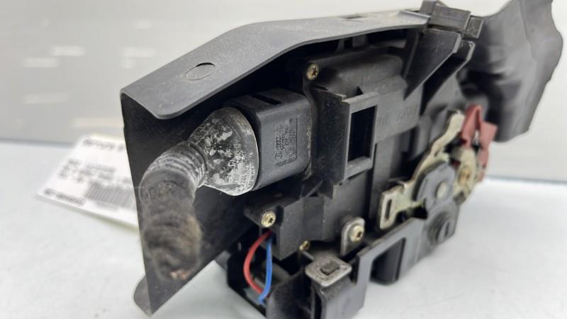 Serrure arriere droit AUDI A4 2 AVANT PHASE 1 BREAK Diesel - 1