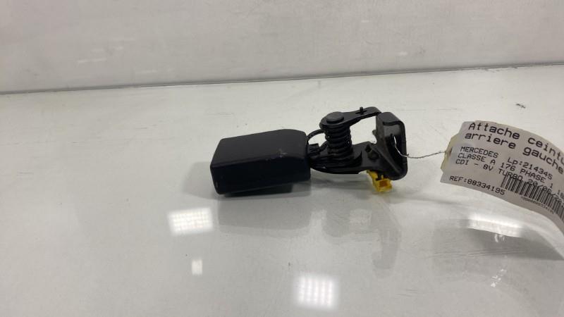 Aggancio cintura sicurezza posteriore sinistro MERCEDES CLASSE A 176 PHASE 1 Diésel - 1