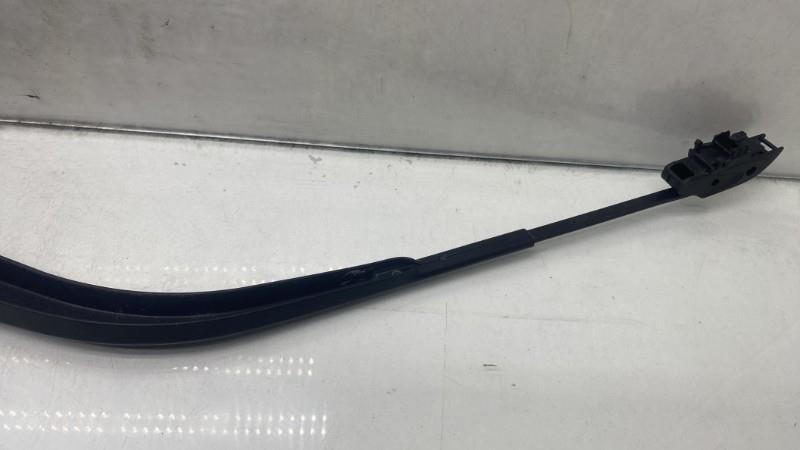 Braccio tergicristallo anteriore destro PEUGEOT 4007 Diésel - 1