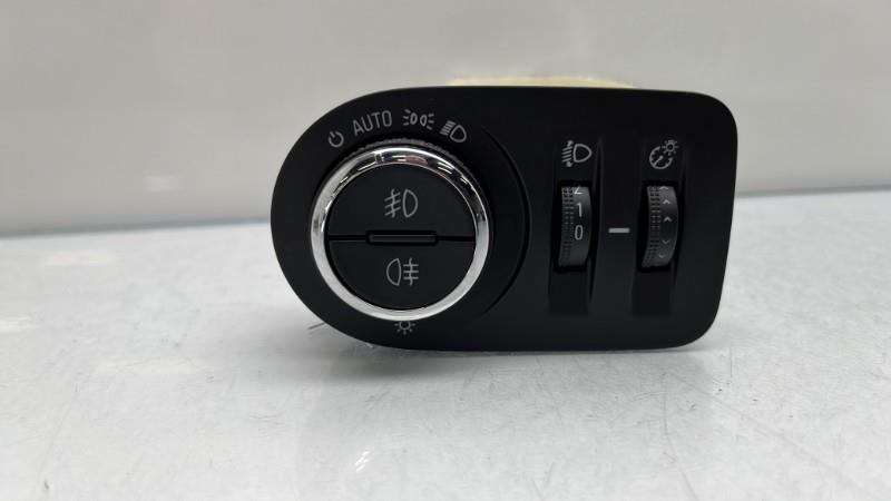 Commande de phare OPEL CORSA E Essence - 1