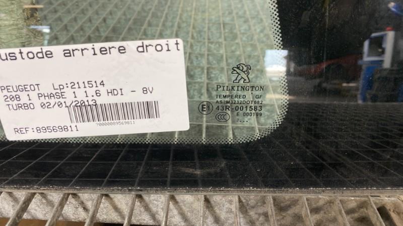 Ventanilla triangular trasera derecha PEUGEOT 208 1 PHASE 1 Diésel - 1