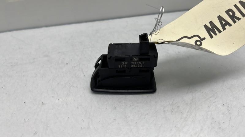 Interruttore lavacristalli posteriore destro BMW X5 E70 PHASE 1 Diésel - 1