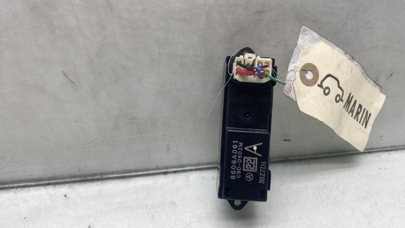 Interruttore lavacristalli anteriore destro PEUGEOT 4007 Diésel - 1